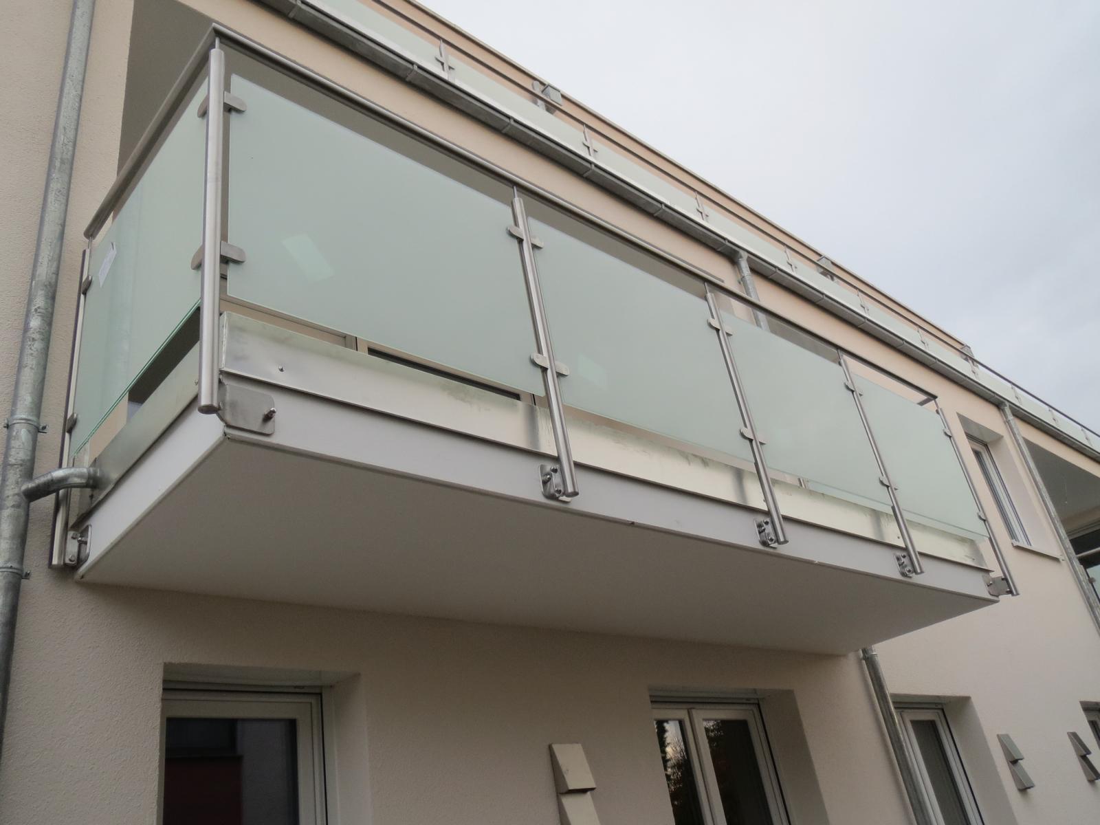 Geländer mit Glas · GG5 — Originalaufnahme